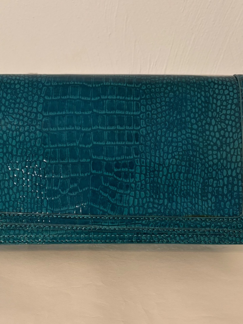 Banana Republic Teal/Peacock Green Crocodile-Embossed Clutch – NWT